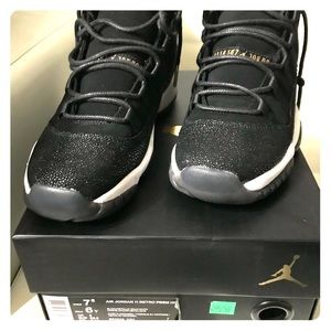 Jordan 11 PRM Heiress Black Stingray Sz 6Y Wmn 7.5